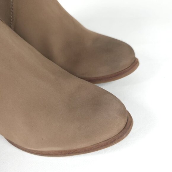 UGG Ankle Cobie‎ Nubuck Leather Heel Chelsea Bootie 1010191 Size 9 - Picture 11 of 14